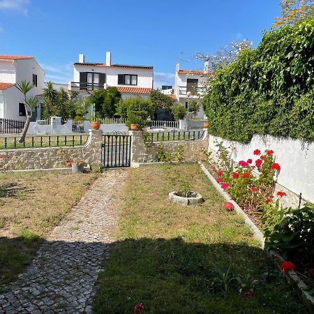 Fountain Of Happiness Hotel Obidos Exterior photo