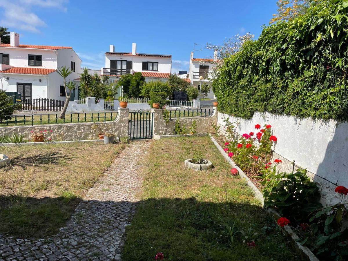 Fountain Of Happiness Hotel Obidos Exterior photo